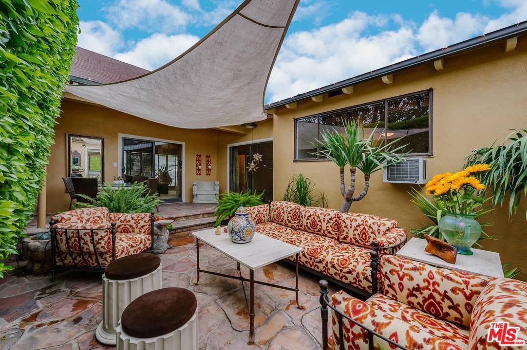 Beverly Grove Homes for Sale [ New Listings! ] The Bienstock Group