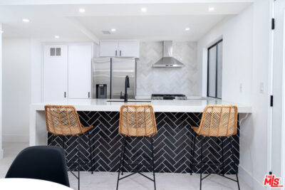 Hancock Park Real Estate