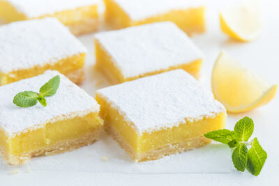 freshly baked lemon bars
